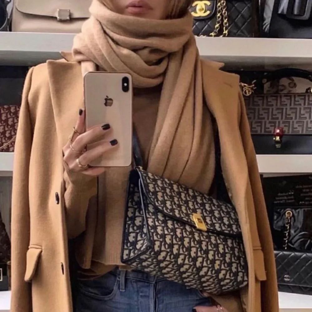 Camel cashmere shawl